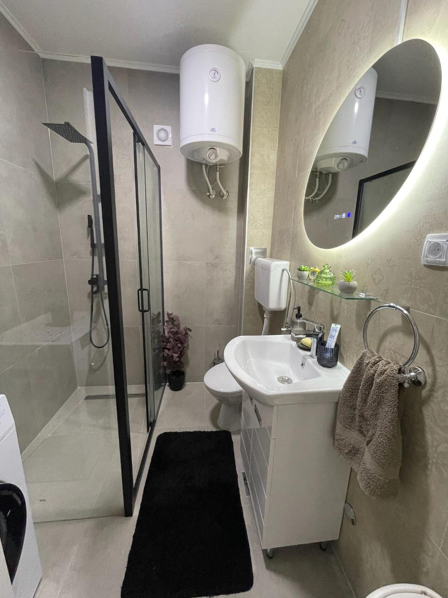 Apartman Avenia Novi Sad Exterior photo